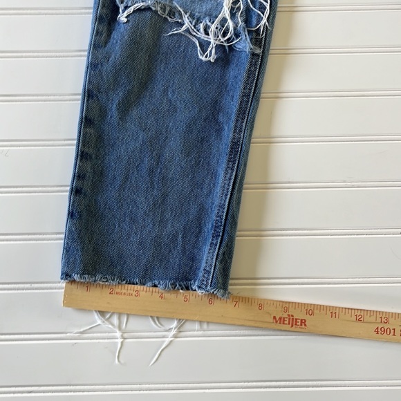 Old Navy High Rise Cropped Ripped Slouchy Straight Jeans size 4 EUC - Picture 10 of 13